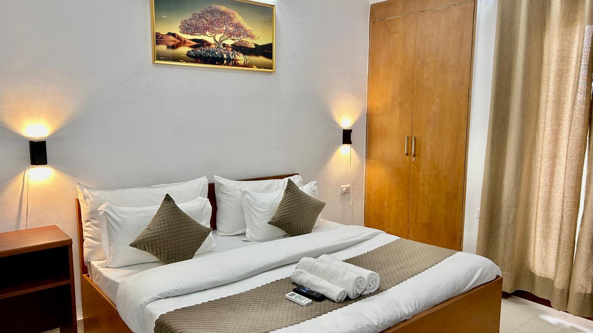 Aura Luxury Studio I Couple Friendly I Near Golf Course Road, Sector 57, Gurgaon Exterior foto